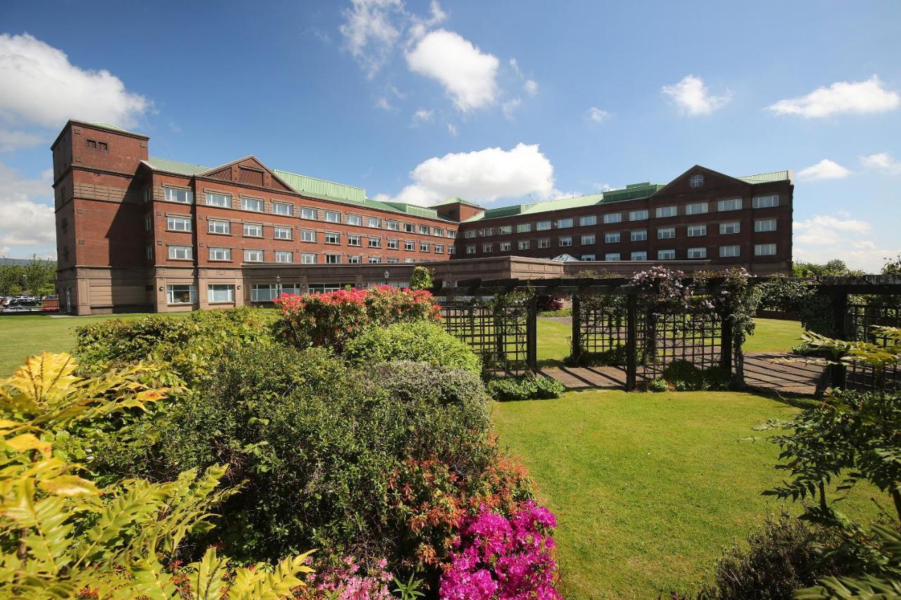 The Golden Jubilee Hotel Clydebank Exterior photo