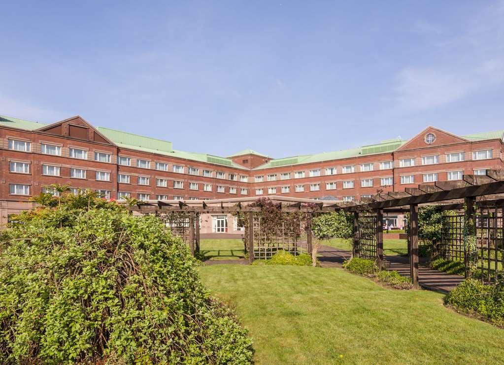 The Golden Jubilee Hotel Clydebank Exterior photo